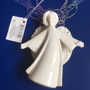 NWOT vintage 1990s Russ Berrie Porcelain angel